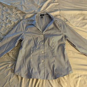 JONES NEW YORK BUTTON DOWN